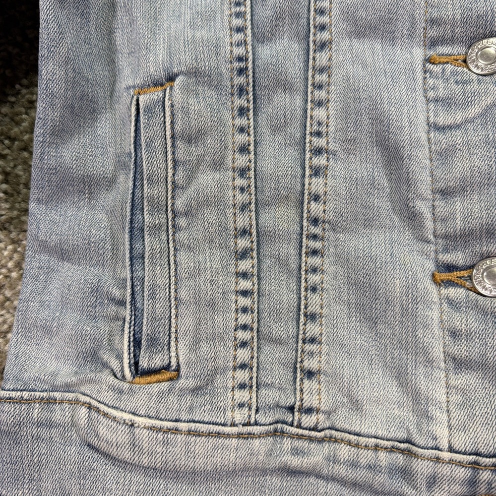 Women's Levi Trucker Jacket Size XS Mid Wash Classic Stretch - Picture 5 of 9